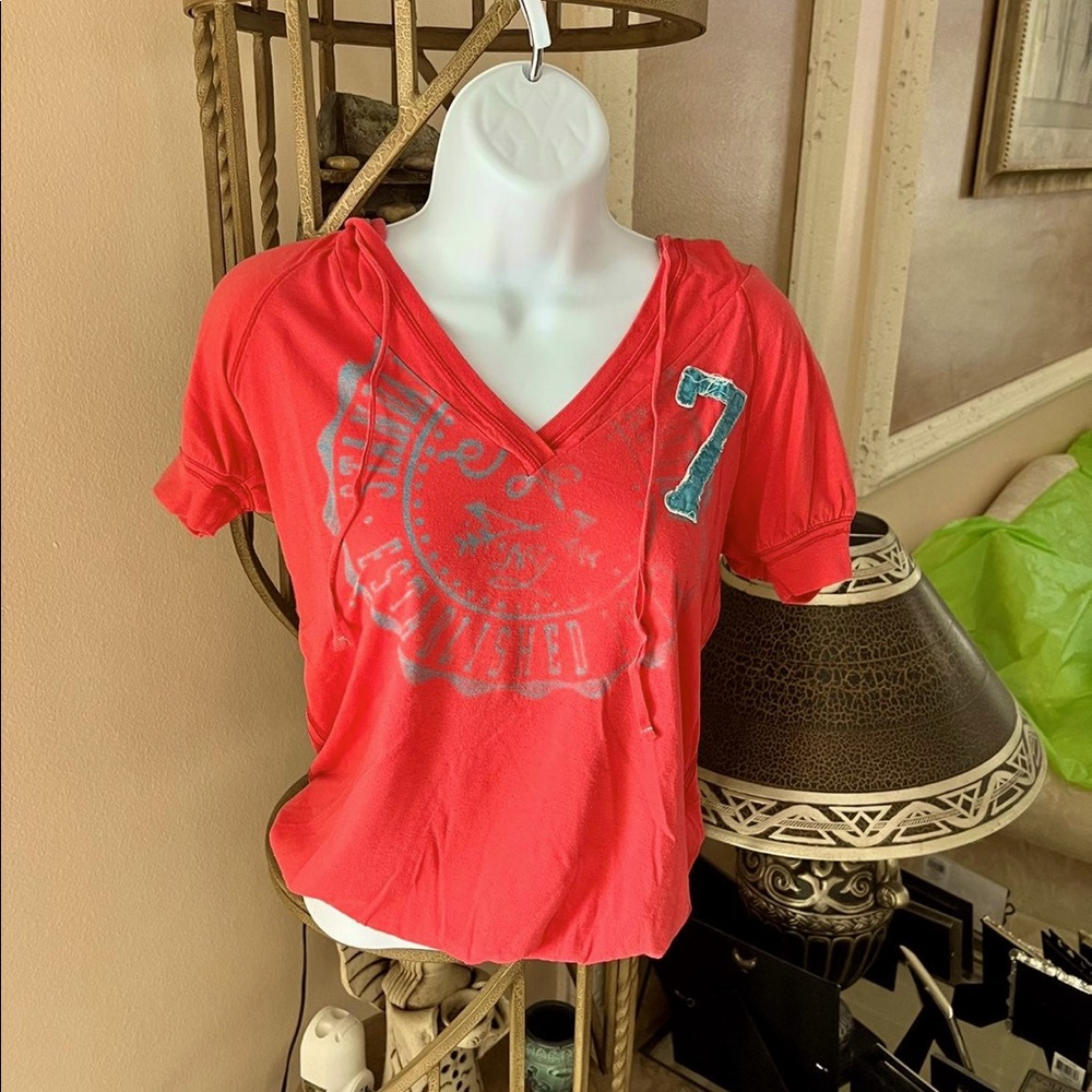American Eagle Outfitters XS V Neck Hooded Short sleeve Shirt
